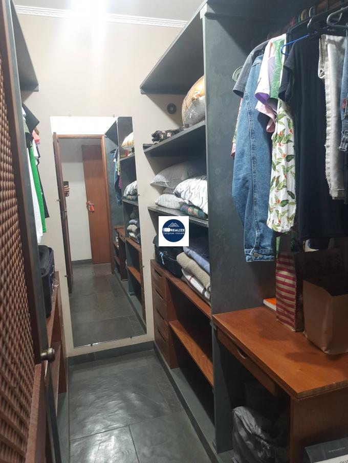 Casa, 4 quartos, 291 m² - Foto 23